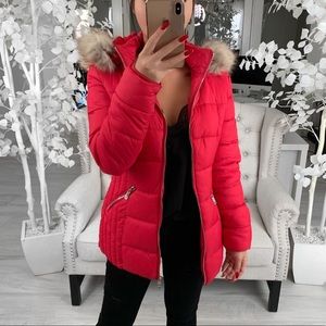 SMITTEN in Crimson Red